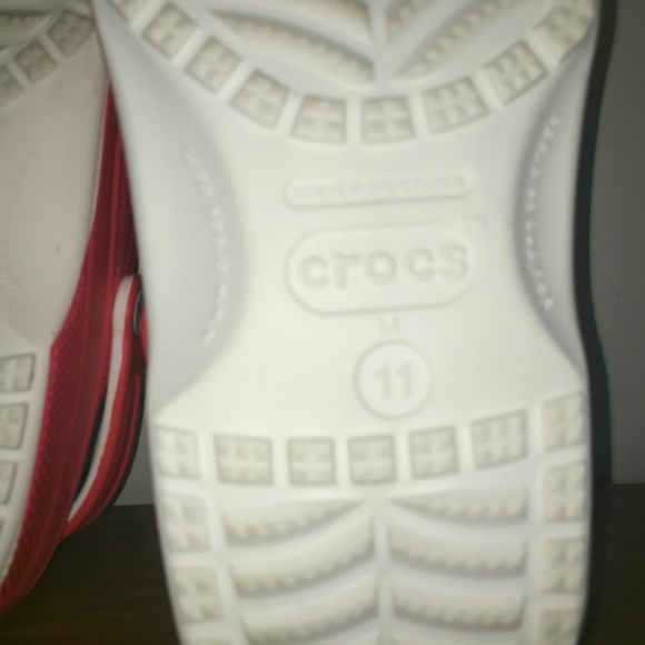 Crocs classic limited edition red Ronald McDonald’s clog - Picture 12 of 16